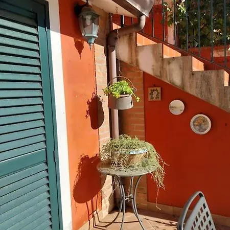 Lucia * Castelvenere